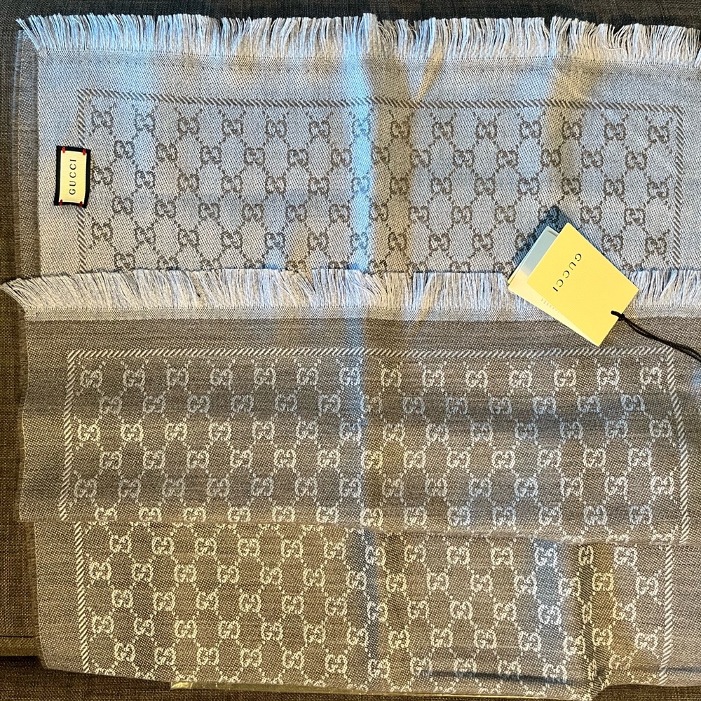 New! Gucci jacquard knitted scarf (Gary and Blue 2019)